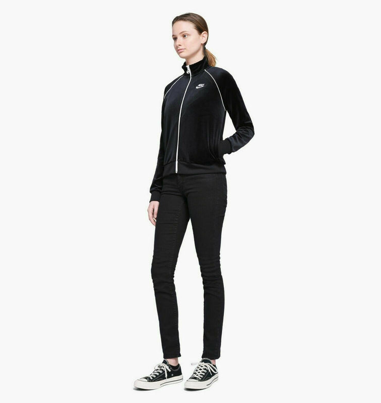 NIKE VELOUR WOMEN JACKET BLACK NWT FULL ZIP CJ4912-010 Multiple Sizes